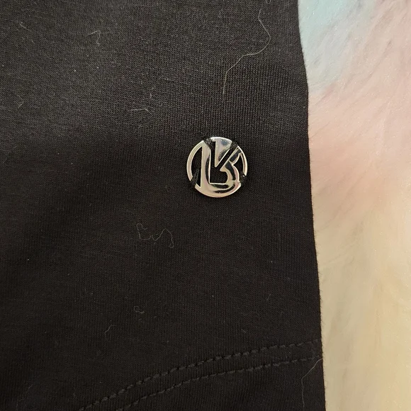 Buffbunny Tank Top - Picture 2 of 3